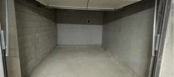  Garage in Calvi, France No. 356044 3