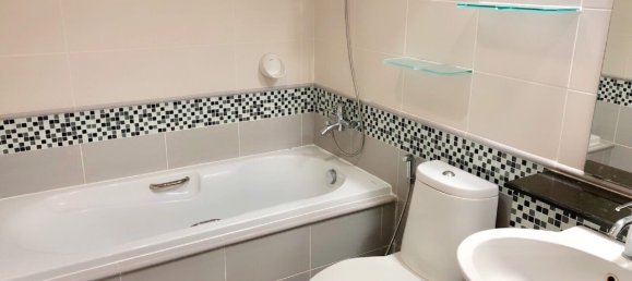 2 bedrooms Condo in Bangkok, Thailand No. 2832 10