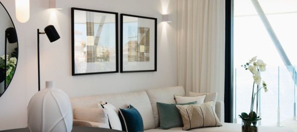 Квартира с 2 спальнями в Фуэнхирола, Испания № 179967 7