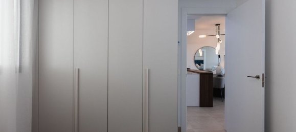 Квартира с 2 спальнями в Фуэнхирола, Испания № 179967 22