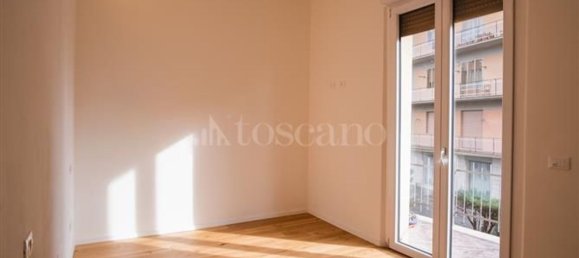 4 rooms Apartment in Siena, Italy No. 49669 13