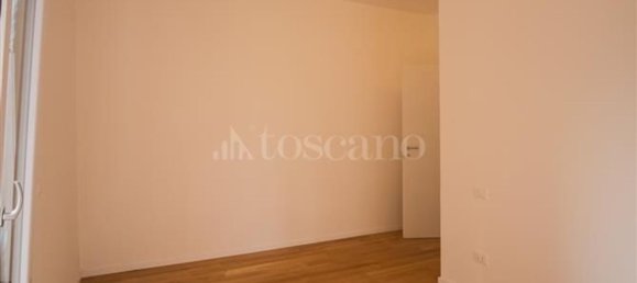 4 rooms Apartment in Siena, Italy No. 49669 12