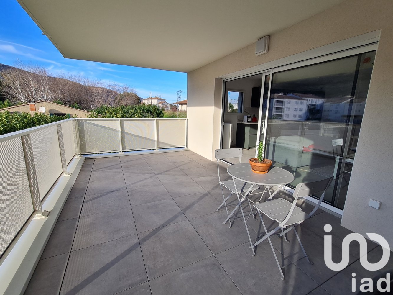 Квартира с 2 спальнями в Ле Пузен, Франция № 199870