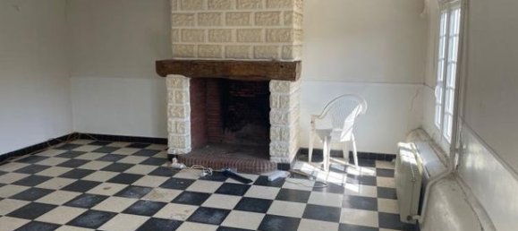 1 bedroom House in Evreux, France No. 354150 4