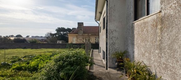 6 bedrooms Villa in Vila Nova de Gaia, Portugal No. 128197 13