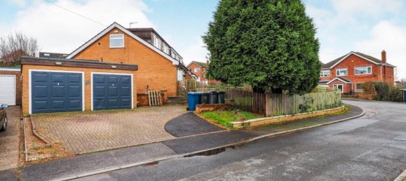 House in Nottingham, United Kingdom No. 2477 16