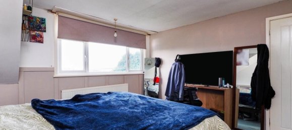 House in Nottingham, United Kingdom No. 2477 13