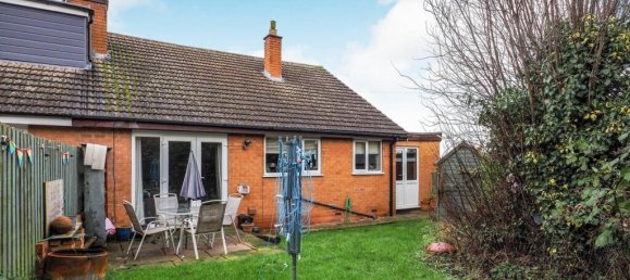 House in Nottingham, United Kingdom No. 2477 15
