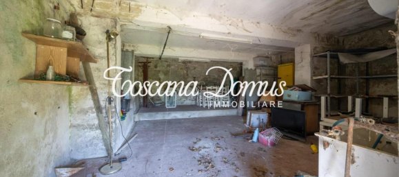 6 rooms House in Cortona, Italy No. 32706 20