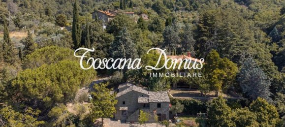 6 rooms House in Cortona, Italy No. 32706 11