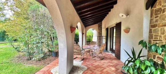 15 bedrooms Villa in Udine, Italy No. 333018 6