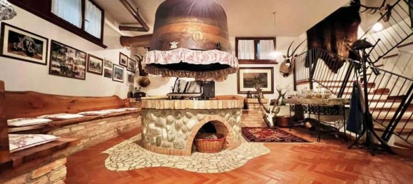 15 bedrooms Villa in Udine, Italy No. 333018 26