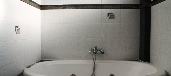 6 bedrooms Commercial property in Thessaloniki, Greece No. 7141 12