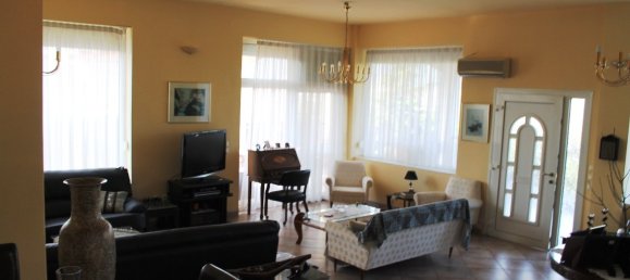 6 bedrooms Commercial property in Thessaloniki, Greece No. 7141 3