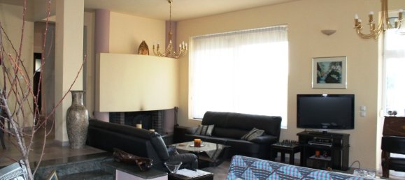 6 bedrooms Commercial property in Thessaloniki, Greece No. 7141 2