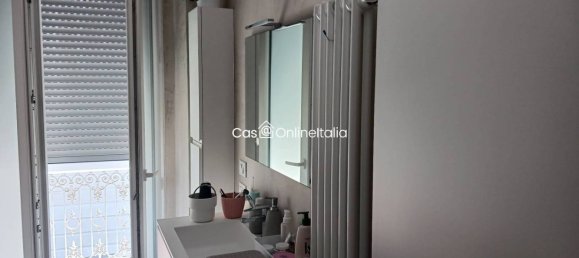 2 bedrooms Villa in Viareggio, Italy No. 330084 17