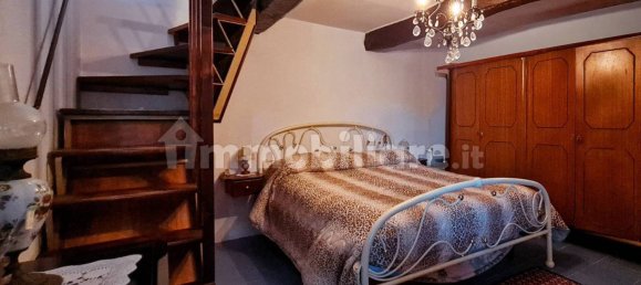 1 bedroom Apartment in Santa Fiora, Italy No. 335377 5