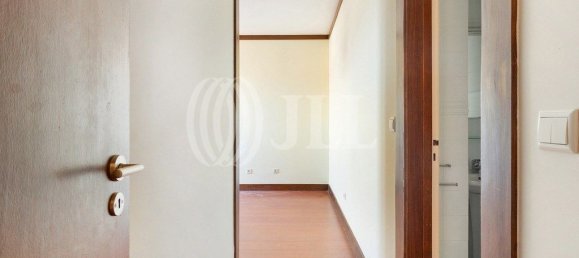 3 bedrooms Apartment in Porto, Portugal No. 125778 12