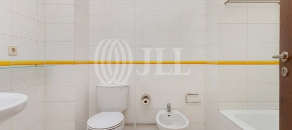 3 bedrooms Apartment in Porto, Portugal No. 125778 21