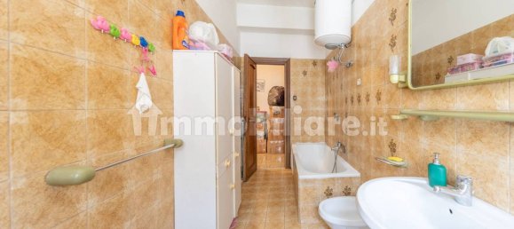 2 bedrooms Apartment in Rome, Italy No. 376270 11