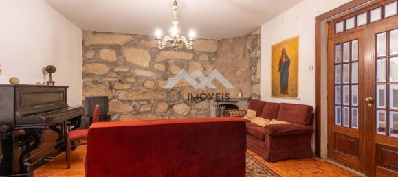 5 bedrooms Villa in Matosinhos, Portugal No. 140411 15