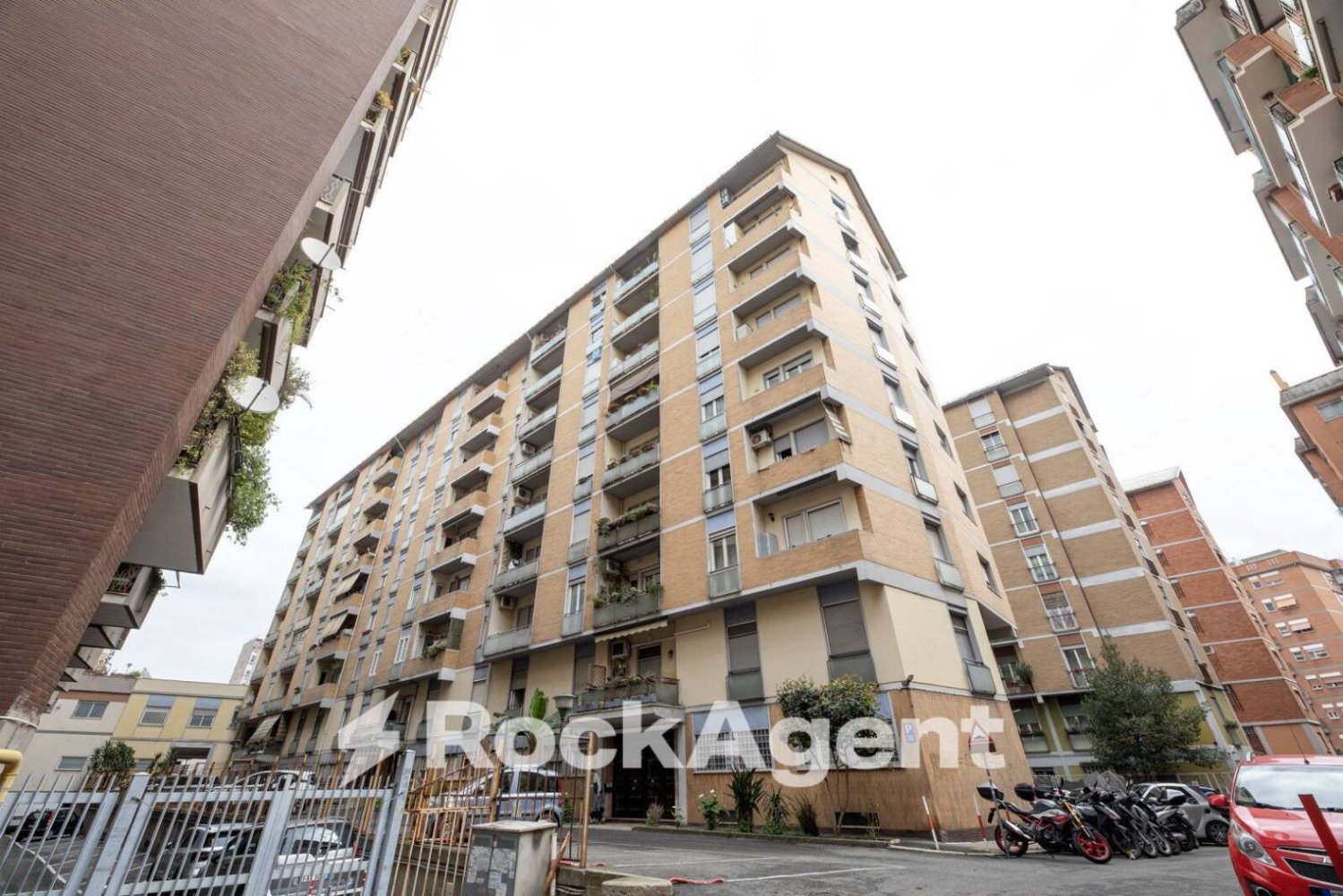 1 bedroom Apartment in Rome, Italy No. 391053