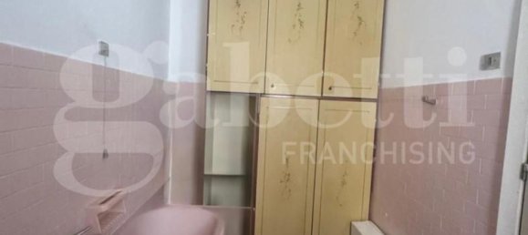 4 bedrooms Apartment in Torre Annunziata, Italy No. 341282 45