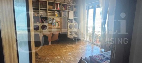 4 bedrooms Apartment in Torre Annunziata, Italy No. 341282 35