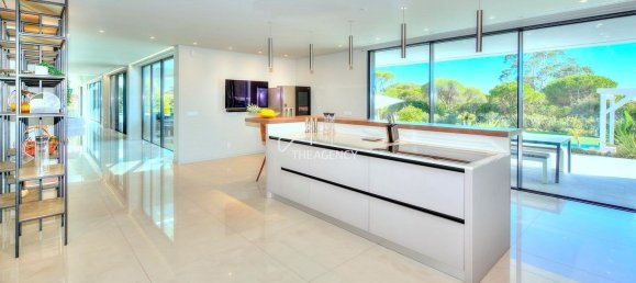 8 bedrooms House in Quarteira, Portugal No. 93304 5