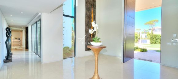 8 bedrooms House in Quarteira, Portugal No. 93304 21