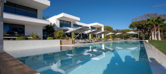 8 bedrooms House in Quarteira, Portugal No. 93304 45