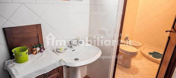 3 bedrooms House in Montespertoli, Italy No. 326353 10