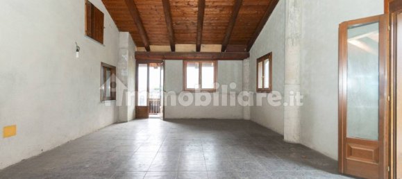 Casa de 2 dormitorios en Envie, Italy No. 320205 37