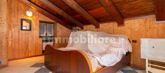 Casa de 2 dormitorios en Envie, Italy No. 320205 33