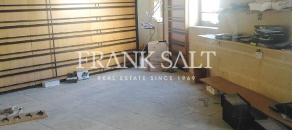  محل تجاري في Nadur, Malta 67متر مربع رقم 13327 2