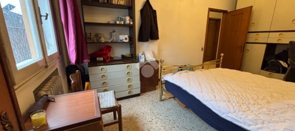 4-salle Appartement à Modena, Italy No. 154355 24
