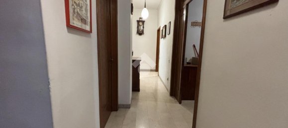4-salle Appartement à Modena, Italy No. 154355 33