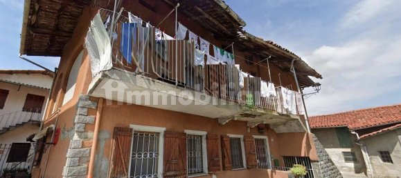 1 Schlafzimmer Haus in Palazzo Canavese, Italy, Nr. 211862 2