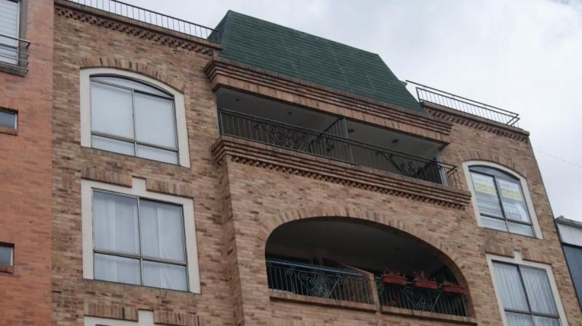 Дом с 3 спальнями в Богота, Колумбия № 13802