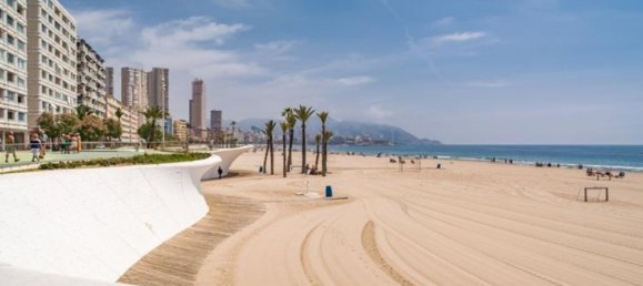 3 bedrooms Bungalow in Benidorm, Spain No. 3693 17