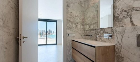 3 bedrooms Bungalow in Benidorm, Spain No. 3693 24