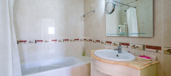 3 bedrooms House in Lagos, Portugal No. 106345 16