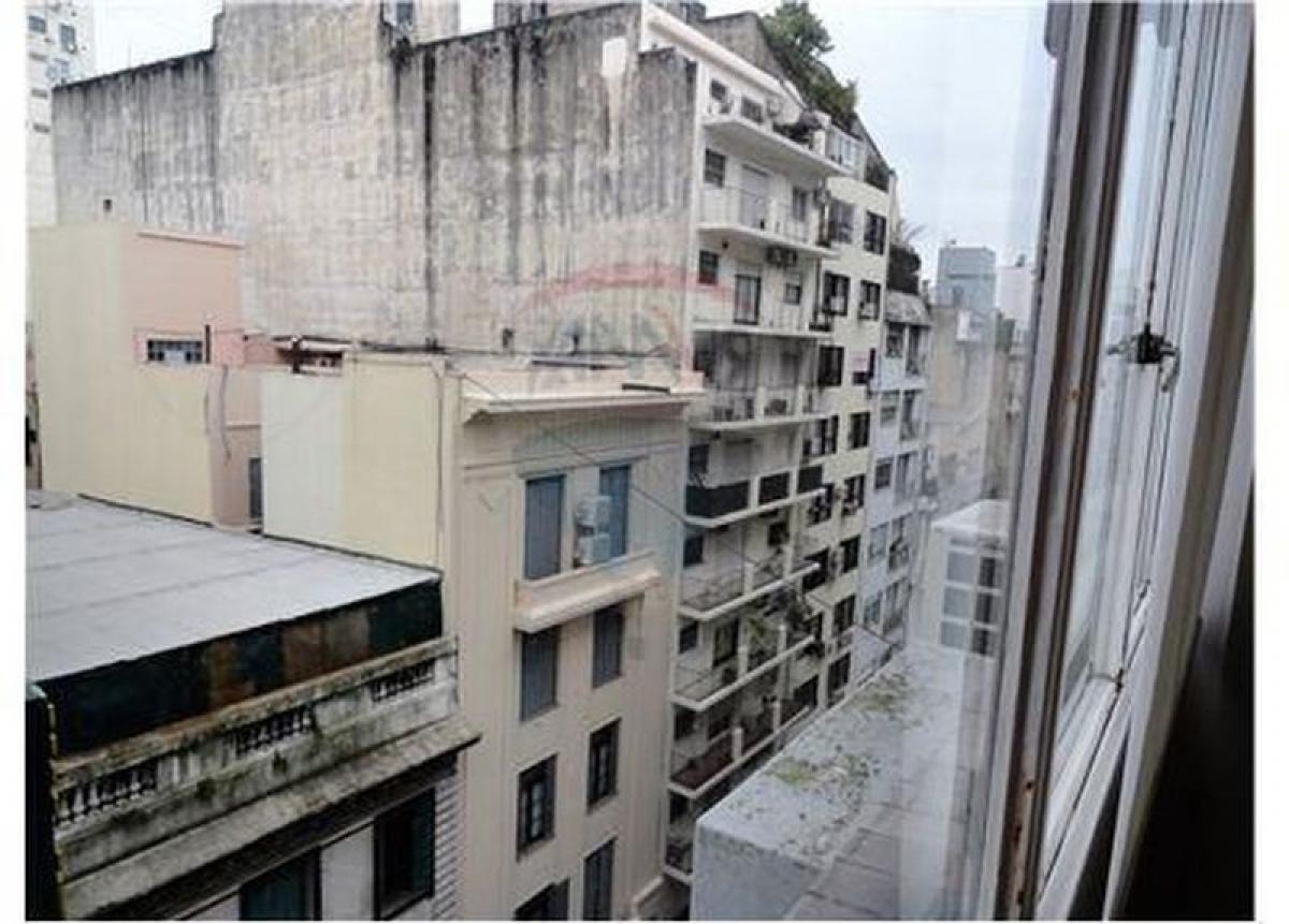 62m² Office in Buenos Aires, Argentina No. 104559