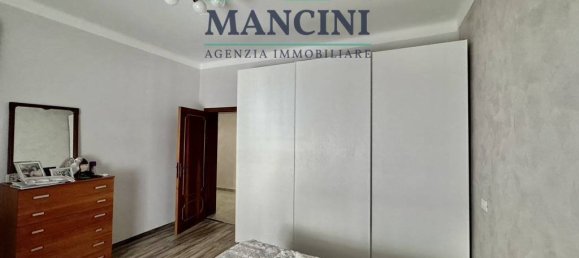 3 Schlafzimmer Wohnung in Jesi, Italy, Nr. 280664 4