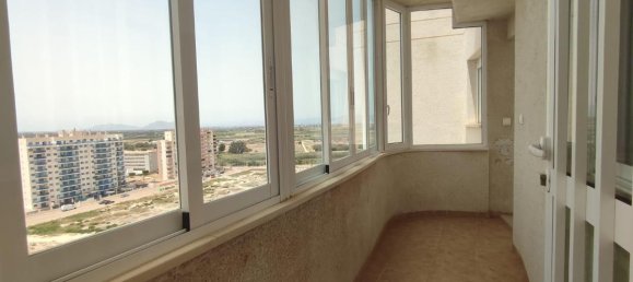 3 bedrooms Penthouse in Guardamar del Segura, Spain No. 13817 12