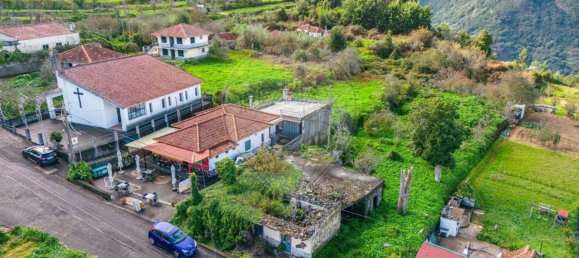 5 bedrooms House in Santana, Portugal No. 28542 2