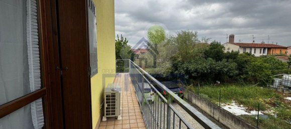 Apartamento de 2 habitaciónes en Borgo San Giacomo, Italy No. 335548 3