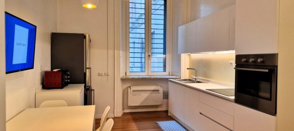 Apartamento de 3 dormitorios en Milan, Italy No. 360756 8