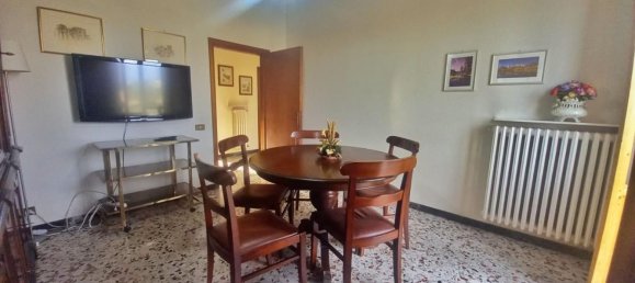 4 rooms Apartment in Castelfiorentino, Italy No. 86628 6
