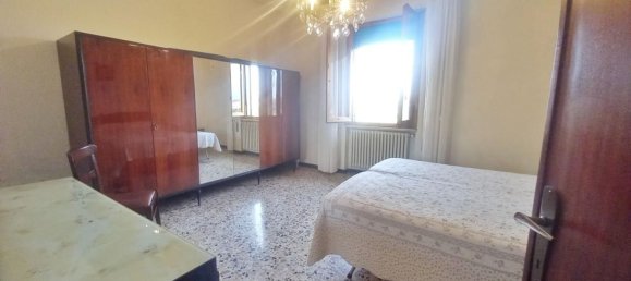 4 rooms Apartment in Castelfiorentino, Italy No. 86628 18